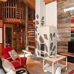 Talvikolo - Spacious 2br With Sauna Villa *