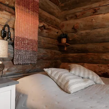 Vila Talvikolo - Spacious 2br With Sauna Ruka